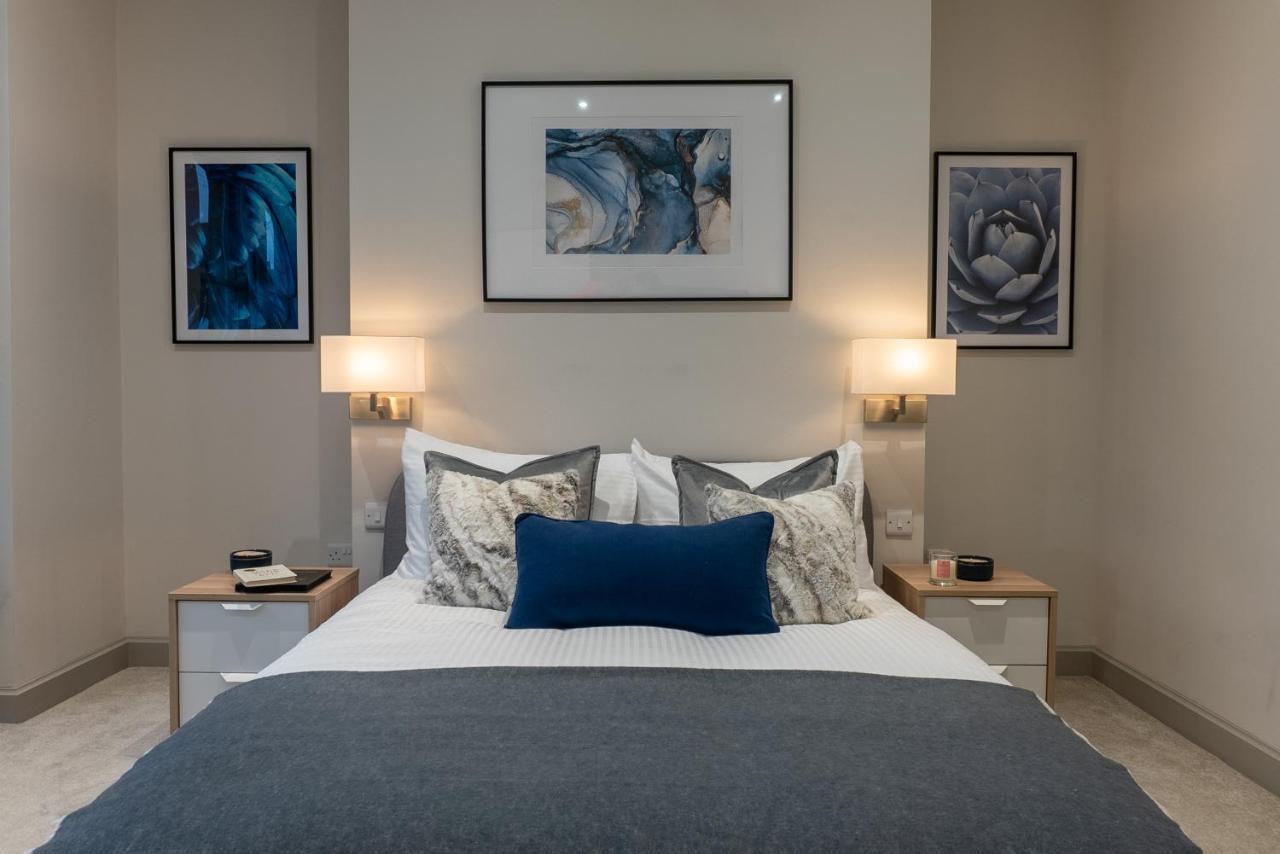 Spring Mount Huge Luxury Full Apartment- Harrogate Centre-Two Extremely Comfy Kingsize Bedrooms-Fully Equipped Modern Kitchen-Cosy Living Room With Huge Tv 외부 사진